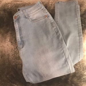Fashion Nova Hugh Waist Jeans Sz 13/14